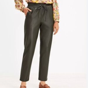 Maurices Faux Leather Pants, M, EUC, Black